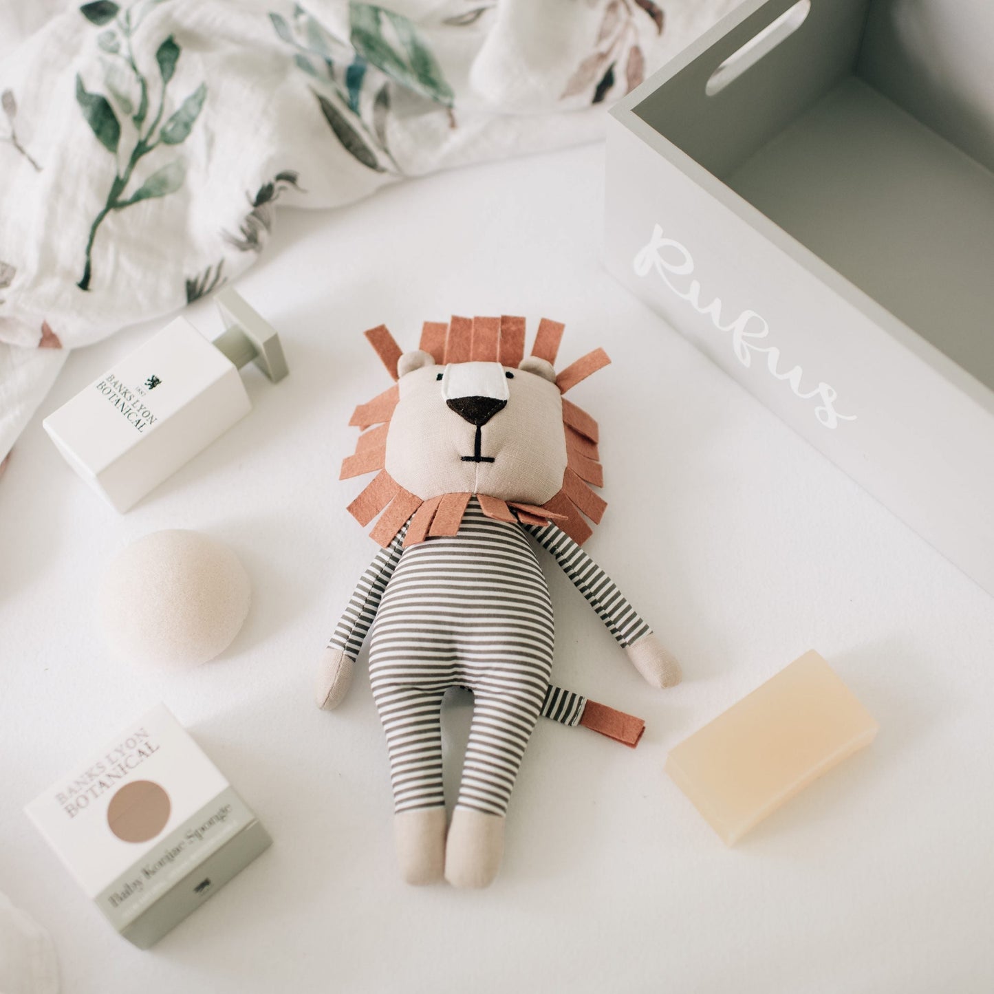Carson The Lion Teddy Toy Banks-Lyon Botanical