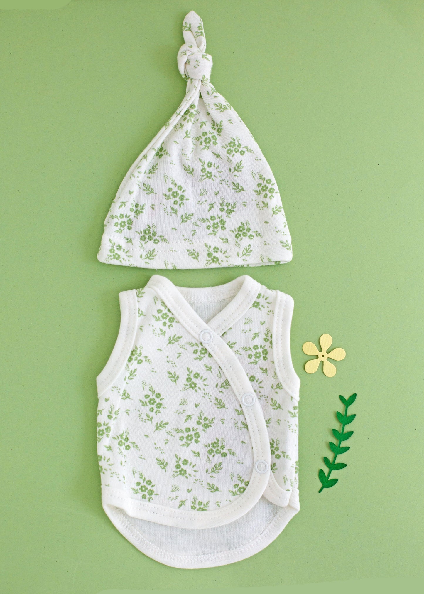 Incubator Vest & Knotted Hat Set, Apple Floral Incubator Vest & Hat Set Tiny & Small