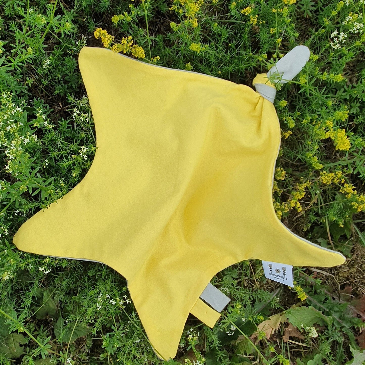 Yellow & Grey Star Shaped Comforter: GOTS Comforter Summerville