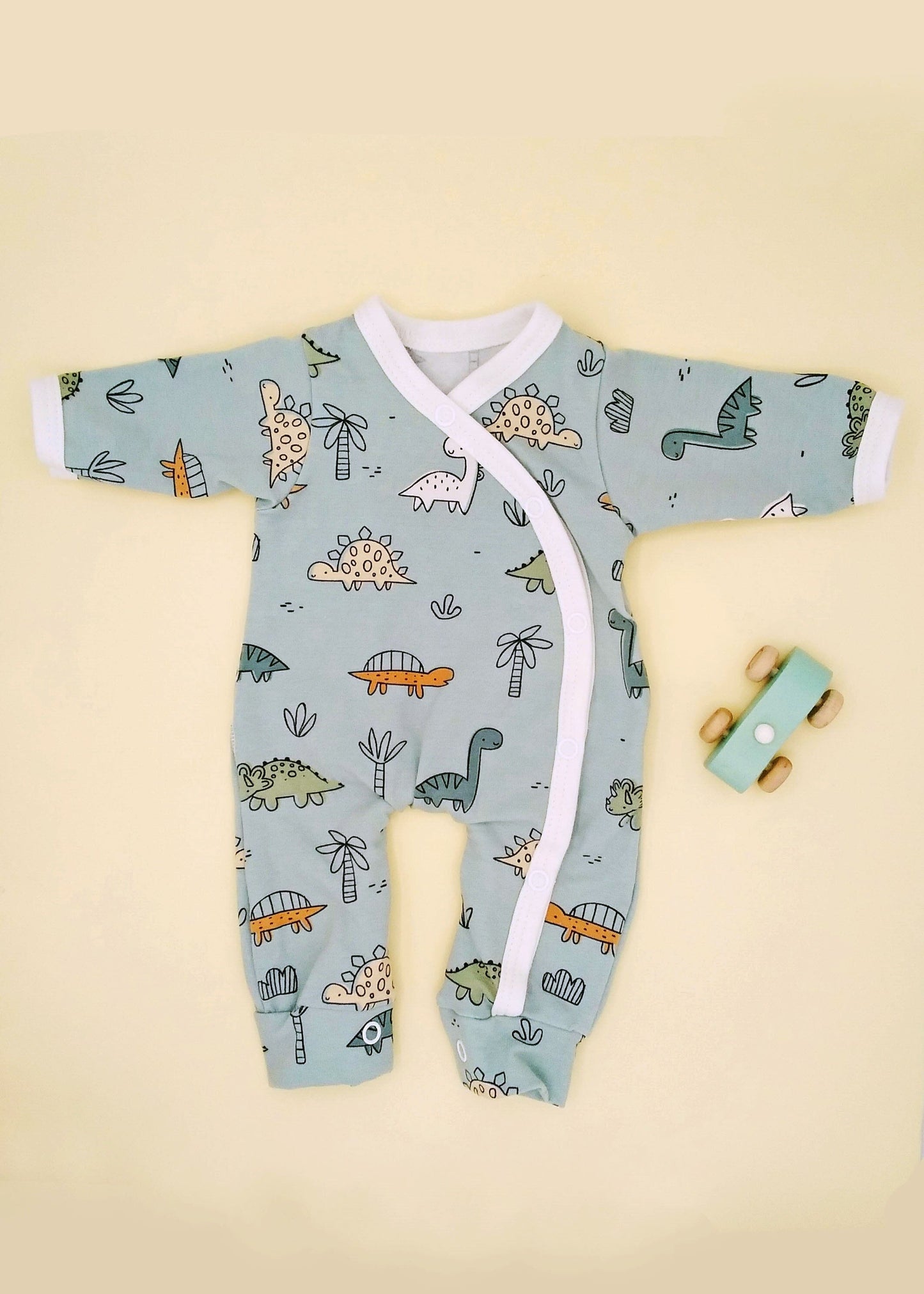 Dino Buddies Gift Box - Sleepsuit, Hat & Muslin Gift Set Tiny & Small