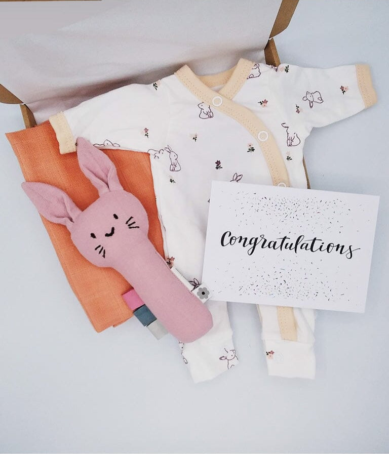 Flower Bunny Gift Box - Sleepsuit, Rattle, Muslin & Card (1.5-3lbs, 3-5lbs & 4-7lbs) Gift Set Tiny & Small