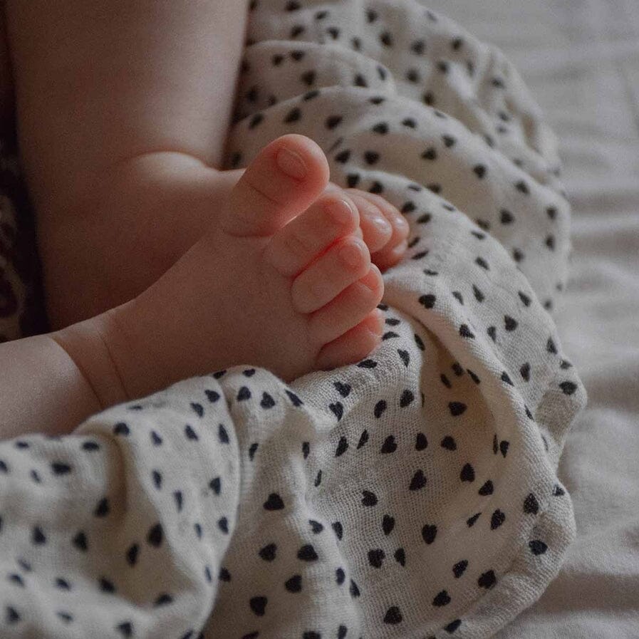 Swaddle Blanket - Mini hearts - 70 x 70 cm Swaddle Blanket Rose In April 