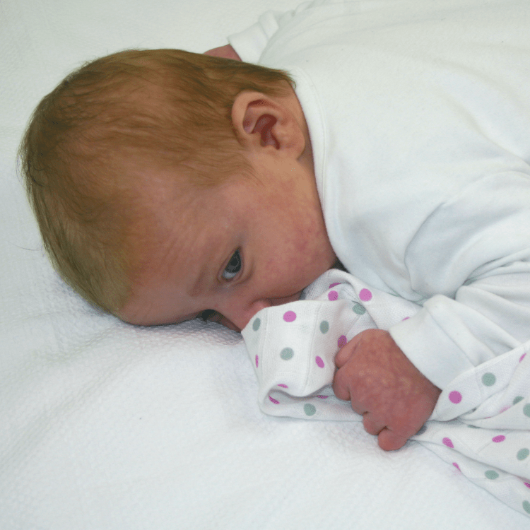 100% Pure Cotton Muslin - 70cm x 70cm - Spots (One Muslin) Muslin Muslinz 