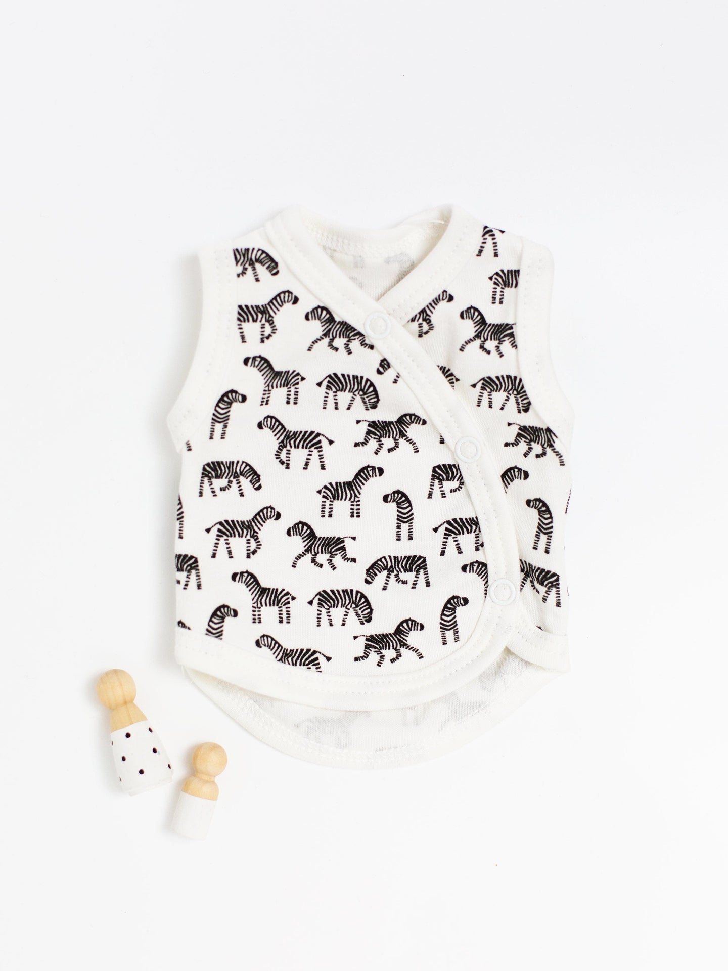 Zebras Gift Box - Incubator Vest, Hat & Muslin Gift Set Little Mouse Baby Clothing & Gifts 