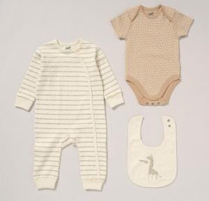 Giraffe 3 Piece Layette Set Set Rock a Bye Baby 