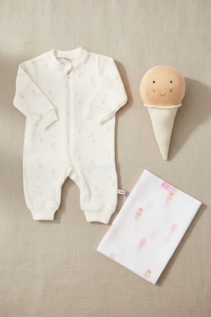The Beach Gift Box - Babygrow, Toy & Muslin Gift Set Little Mouse Baby Clothing & Gifts 