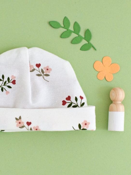 Preemie Round Hat, Beautiful Bloom Tiny & Small