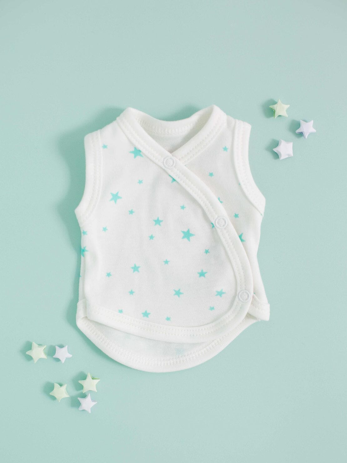 Mint Green Baby Dinosaur Gift Box - Incubator Vest, Hat, Dinosaur Teddy & Card Gift Set Little Mouse Baby Clothing & Gifts 