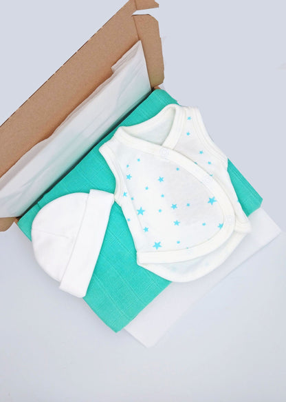 Mint Stars Gift Box - Incubator Vest, Hat & Muslin Little Mouse Baby Clothing & Gifts