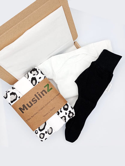Modern Unisex Premature Baby Gift Box Gift Set Little Lumps 